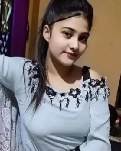 Majnu Ka Tilla Escort